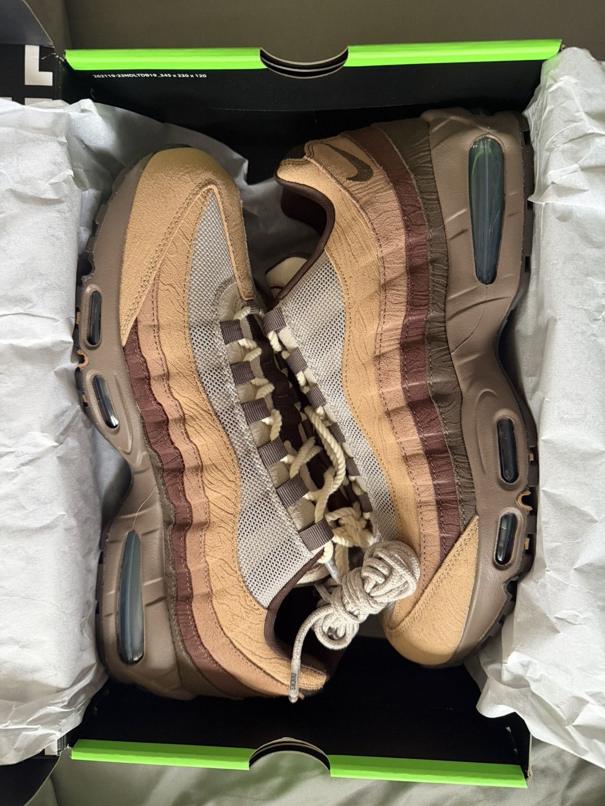 Nike Nike Air Max 95 Ducks of a Feather Oregon Ducks Lumber Yard Size US 12 / EU 45 - 4 Thumbnail