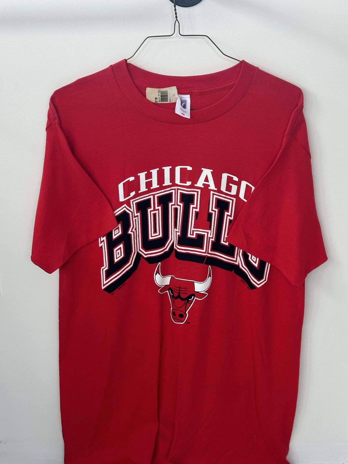 Logo 7 NWT 90s Chicago Bulls T-shirt Size US XL / EU 56 / 4 - 1 Thumbnail