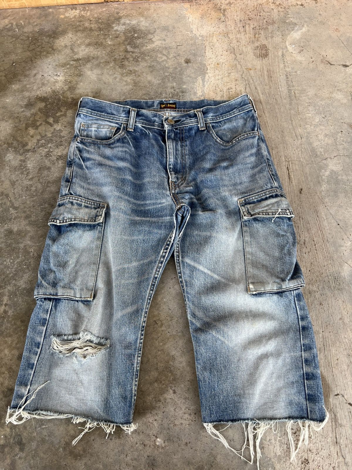Spellbound Vintage Spellbound Distress Short Jean Size US 30 / EU 46 - 1 Thumbnail