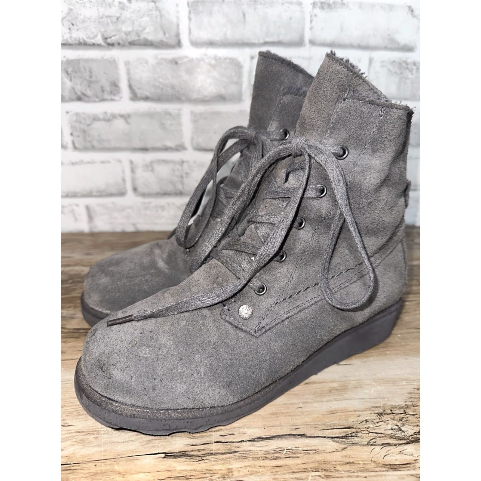 Vintage BEARPAW Hunter Wedge Boots Womens 7.5 Suede Sherpa Lined Gray/Bearpaw Hunter Gray Suede Sherpa Wedge Boots Women 7.5 Size US 8 / IT 38 - 3 Thumbnail