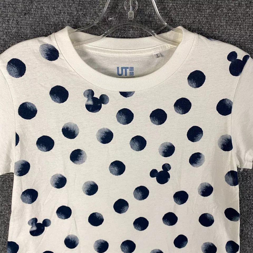 Uniqlo Uniqlo Disney Shirt Women's Small Short Sleeve Polka Dots Size S / US 4 / IT 40 - 2 Thumbnail