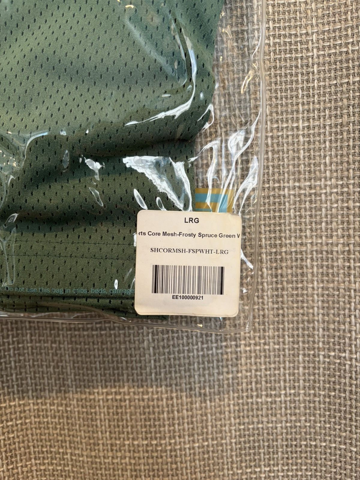 Eric Emanuel Eric Emmanuel Green Mesh Gym Shorts EE Large Size US 33 - 3 Thumbnail