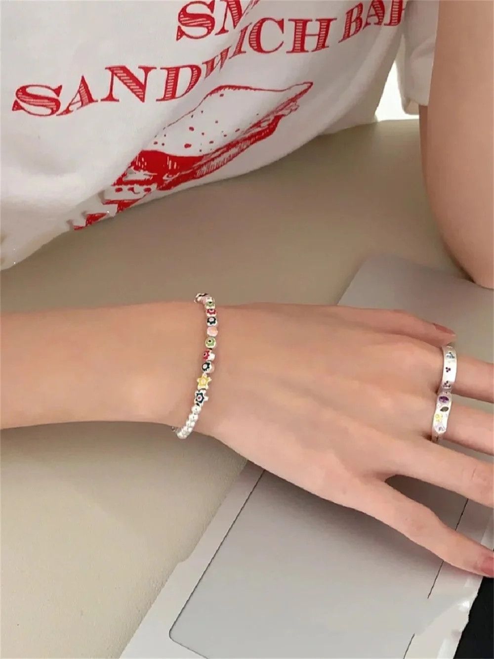 Jewelry Elegant Beaded Bracelet Size ONE SIZE - 3 Thumbnail