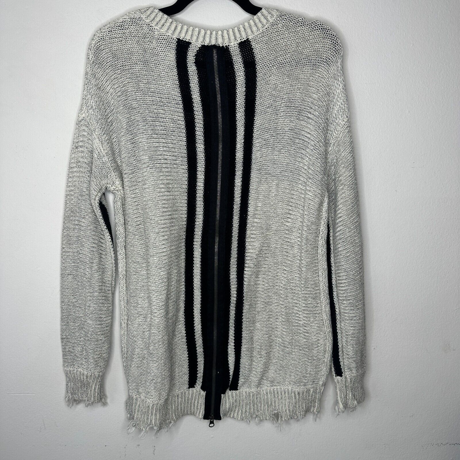 Vintage Havana Havana Gray Black Stripe Distressed Sweater Zip Back SM Size S / US 4 / IT 40 - 5 Thumbnail