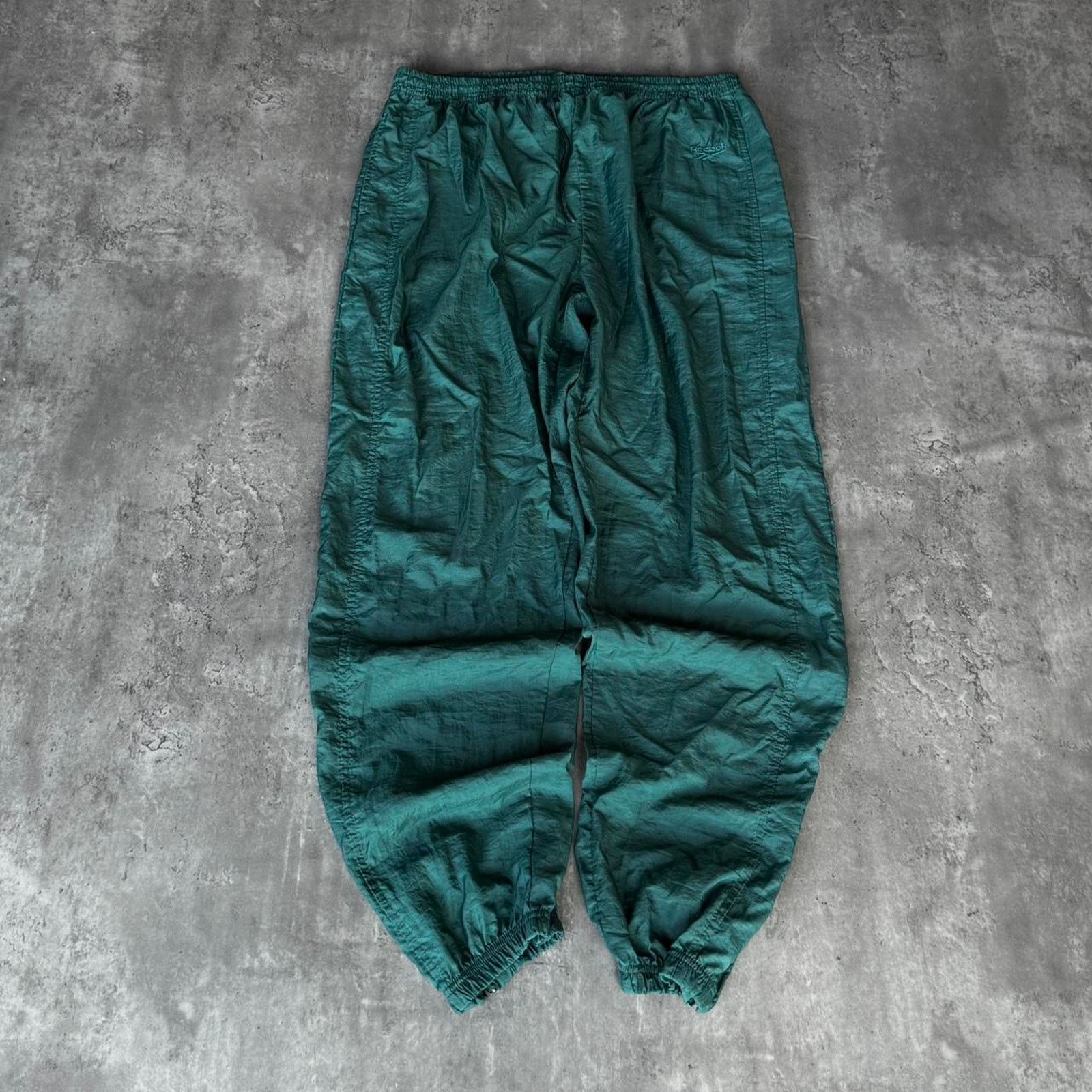 Japanese Brand × Reebok × Vintage Vintage Y2K Reebok Baggy Green Technical Skater Trackpants Size US 38 / EU 54 - 1 Thumbnail