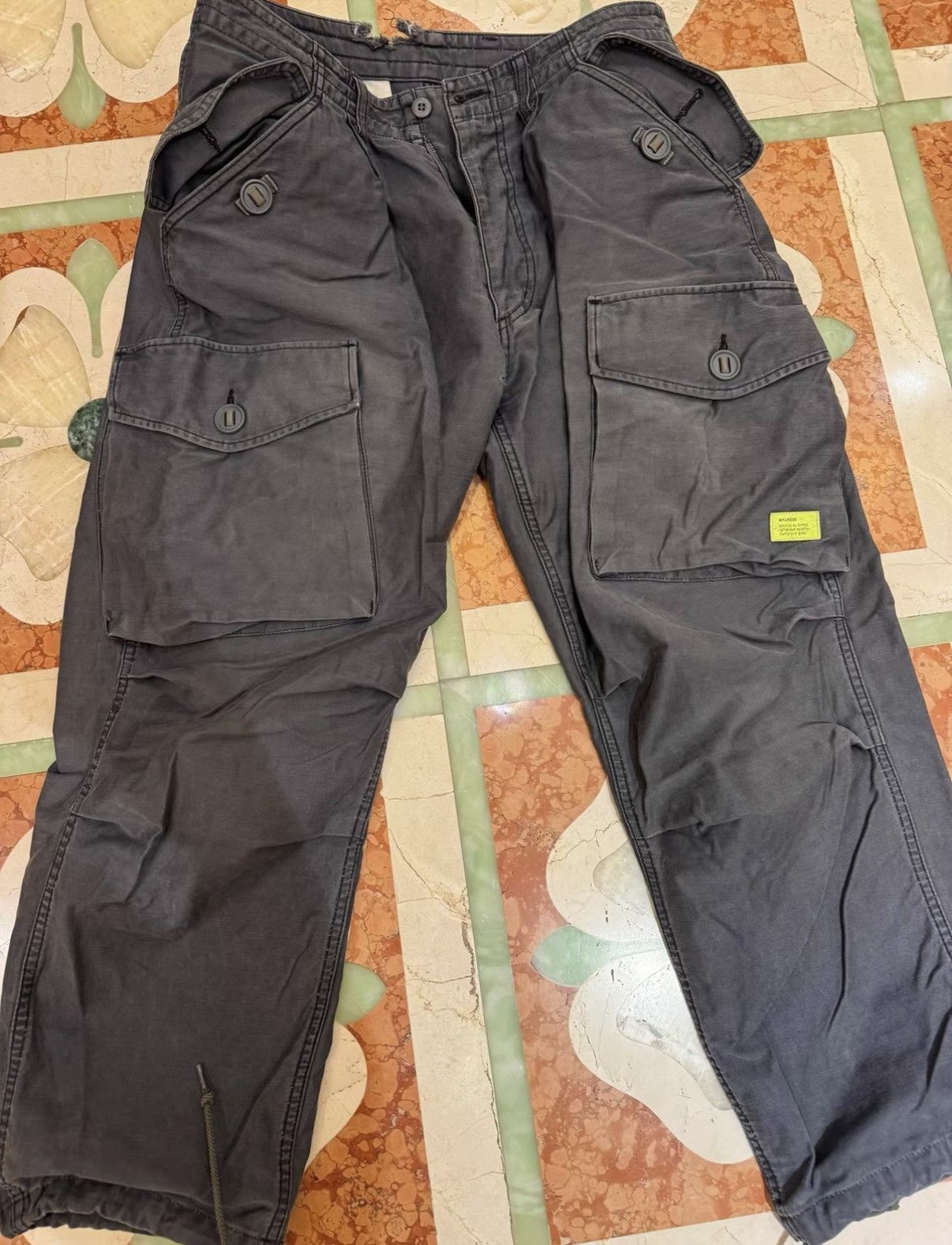 Madness MADNESS Cargo Pants J40 Size US 34 / EU 50 - 2 Thumbnail