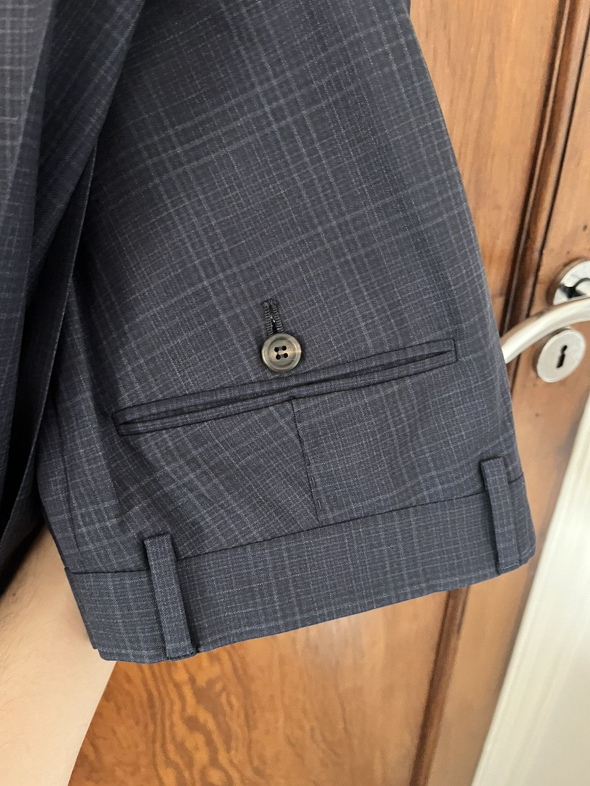 Brunello Cucinelli Brunello Cucinelli navy wool suit uk 38 / it 48 Size 38R - 9 Thumbnail