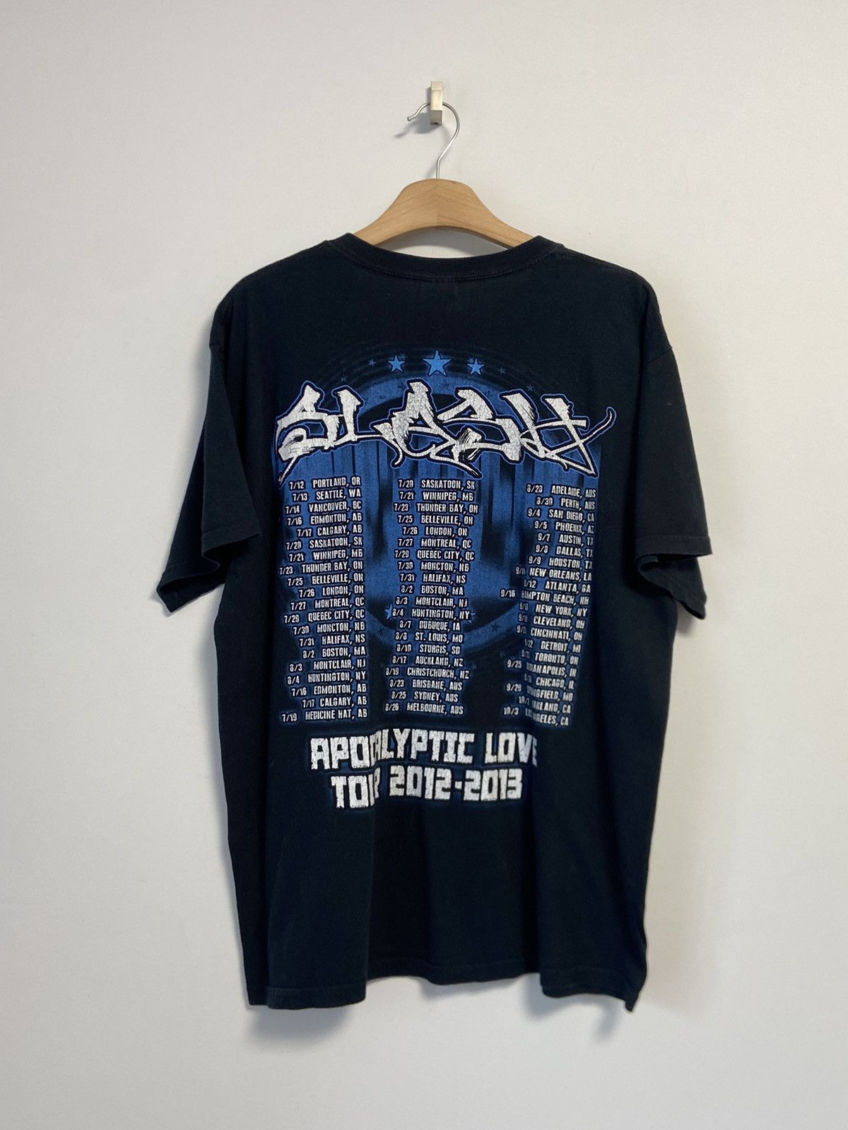 Band Tees Slash Apocalyptic Love Tour printed t-shirt tee Size US L / EU 52-54 / 3 - 7 Thumbnail