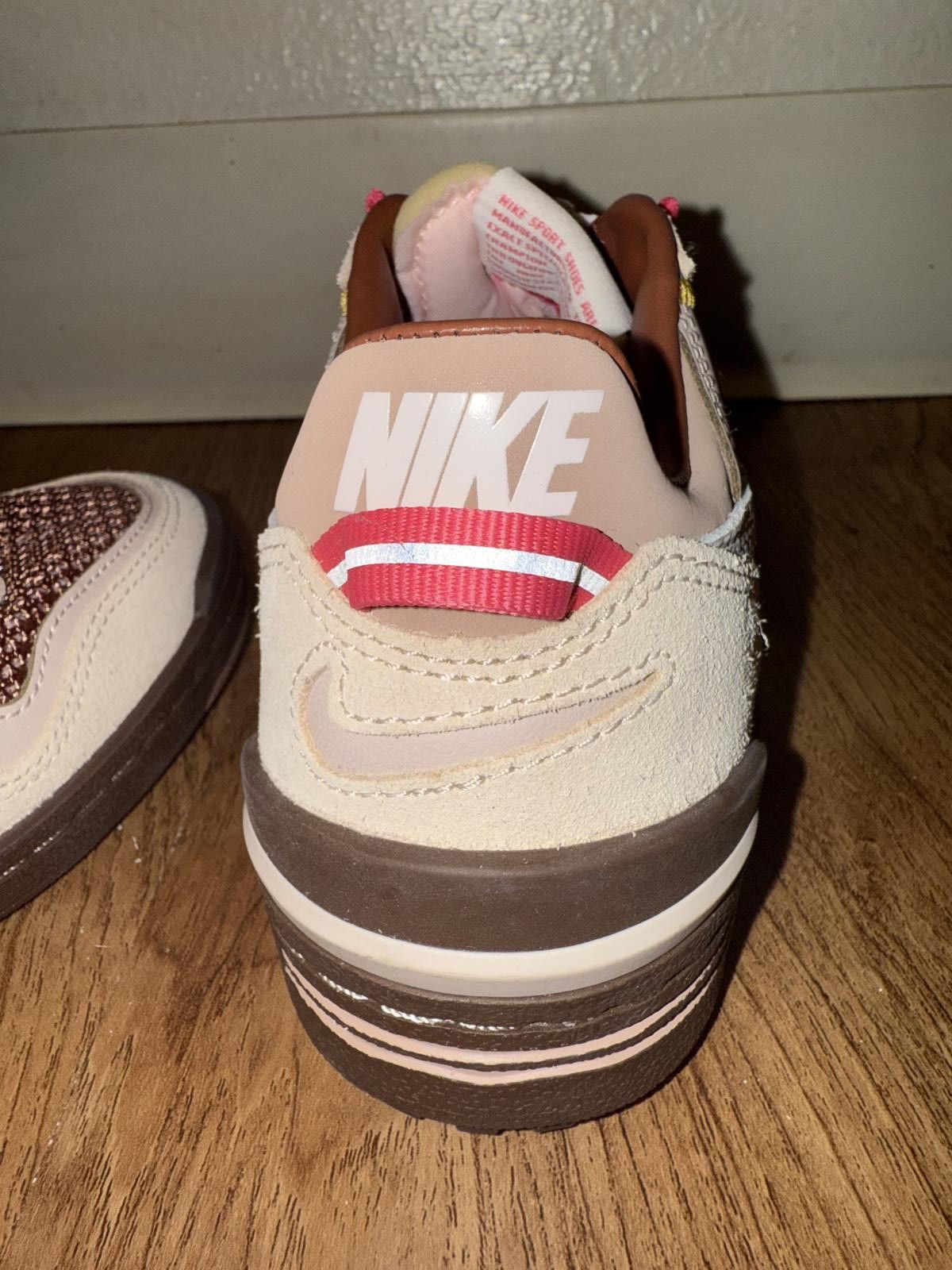 Nike Nike Field General Union LA Shimmer Size US 6 / EU 39 - 11 Thumbnail