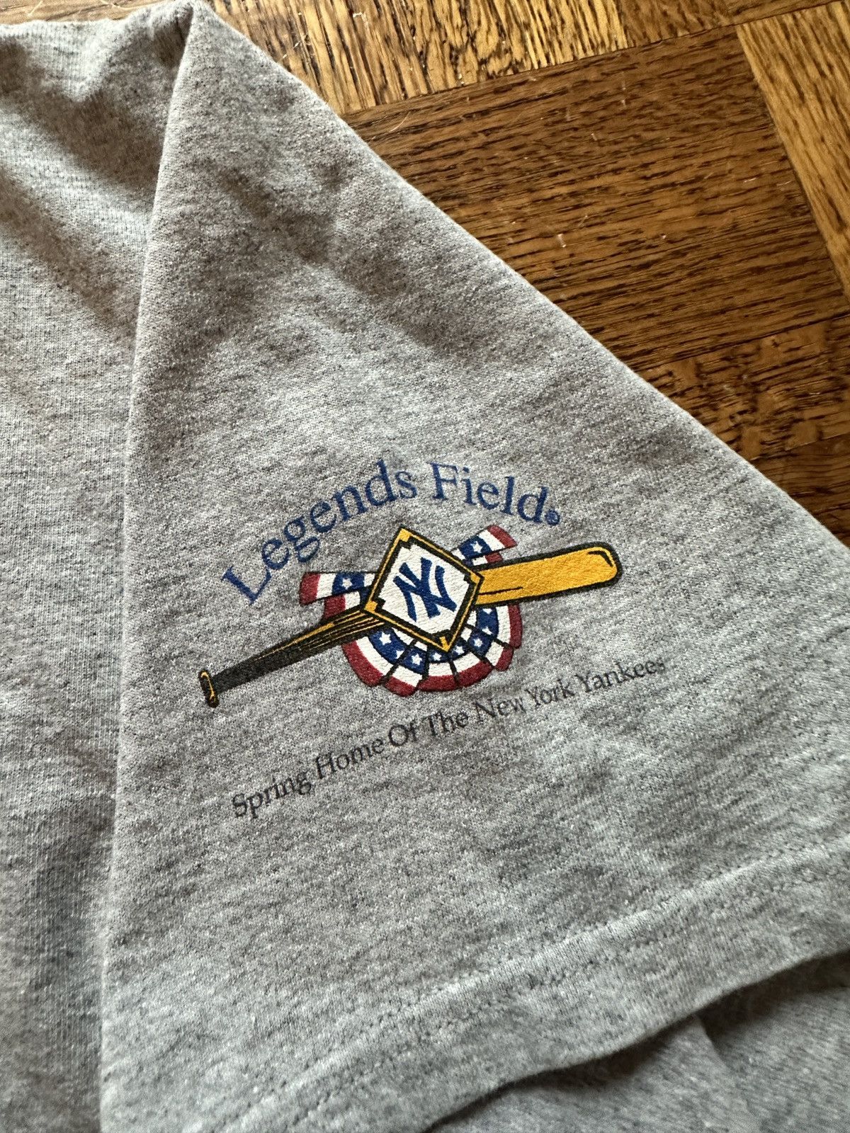 Vintage Vintage Y2K New York Yankees Spring Training Graphic Tee Size US L / EU 52-54 / 3 - 5 Thumbnail