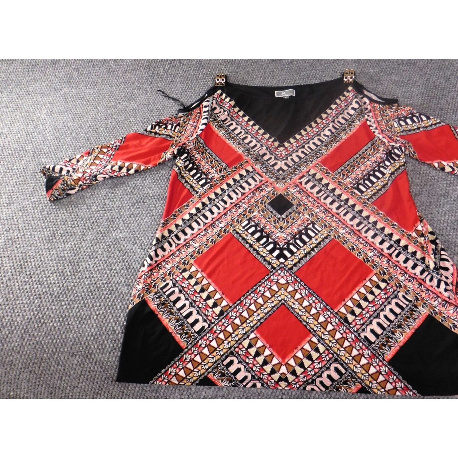 JM Collection JM Collection Blouse Shirt Womens XL Red Geometric Knit 3/4 Sleeve Collared Pullover Stretch Button Classic Casual Size XL / US 12-14 / IT 48-50 - 3 Thumbnail