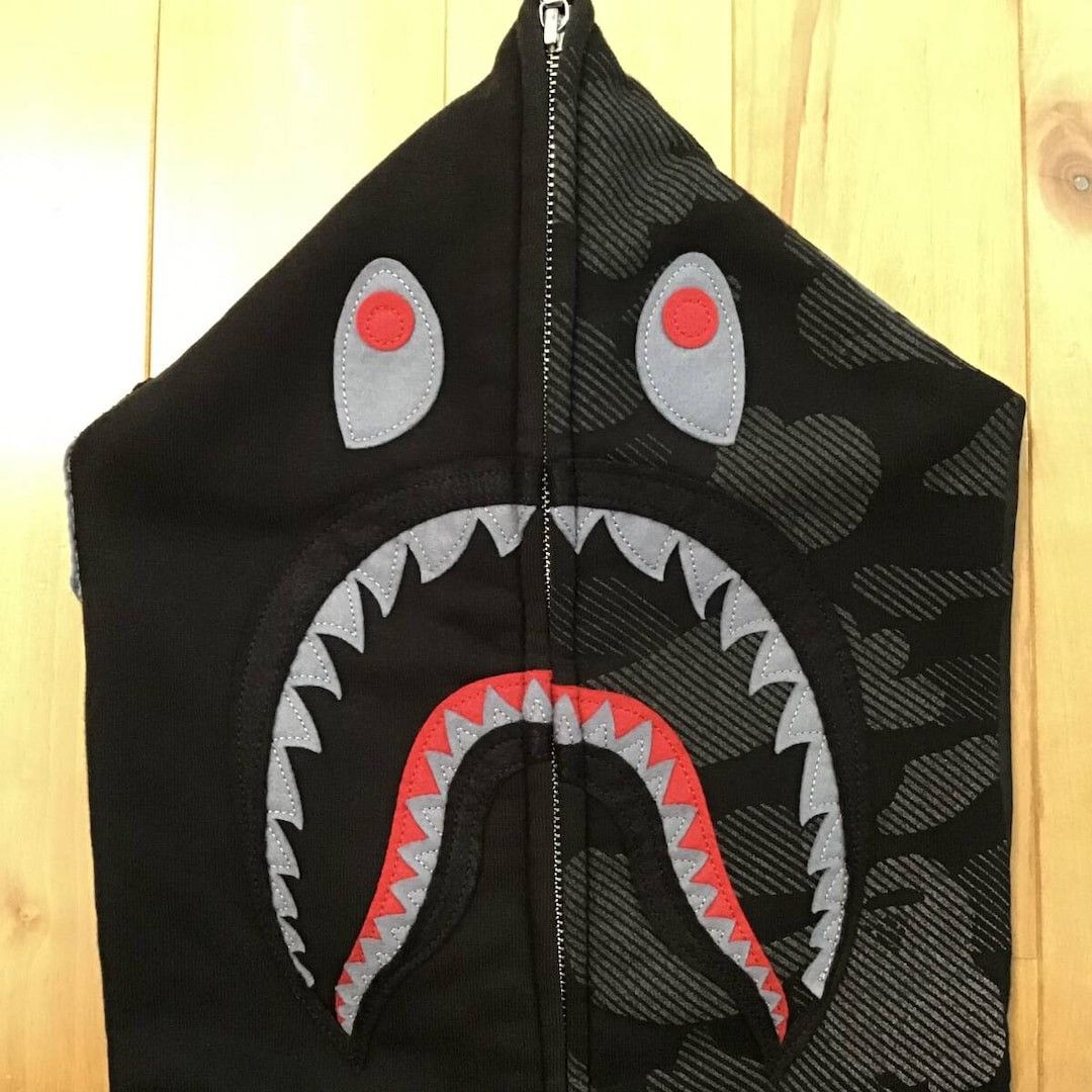 Bape BAPE Reflective camo shark full zip hoodie a bathing ape Size US L / EU 52-54 / 3 - 4 Thumbnail