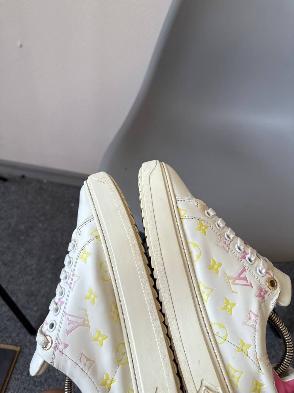 Louis Vuitton Monogram louis vuitton sneakers Size US 10 / IT 40 - 15 Thumbnail