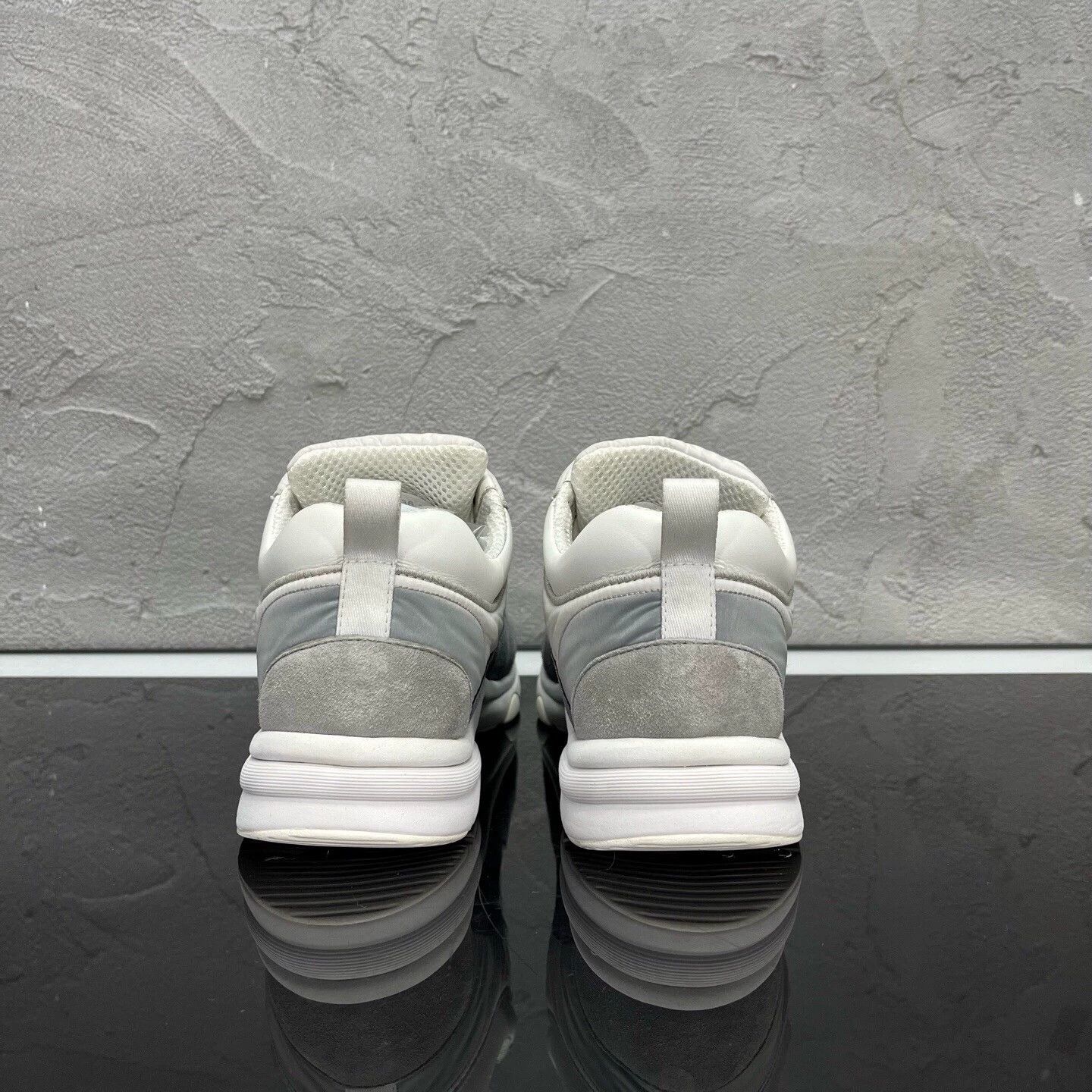 Chanel Chanel Classic CC Sneakers 37.5 99 New Worn Once Size US 6.5 / IT 36.5 - 5 Thumbnail