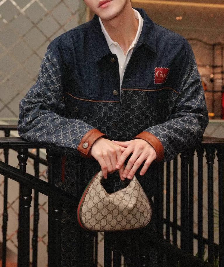 Gucci Gucci Blue GG All Over Denim Jacket 46 (98 New) Size US S / EU 44-46 / 1 - 5 Thumbnail