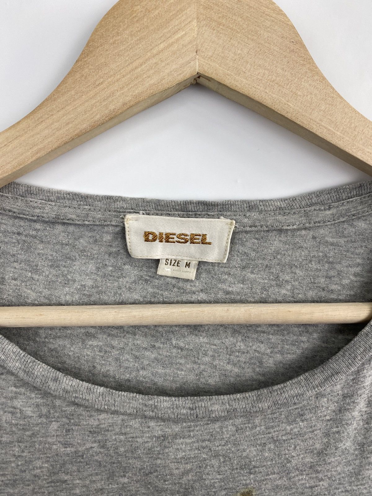 Diesel 🇺🇸 Vintage Diesel Punk Rock Man Y2K T-Shirt Rare Retro Hype Size US M / EU 48-50 / 2 - 5 Thumbnail