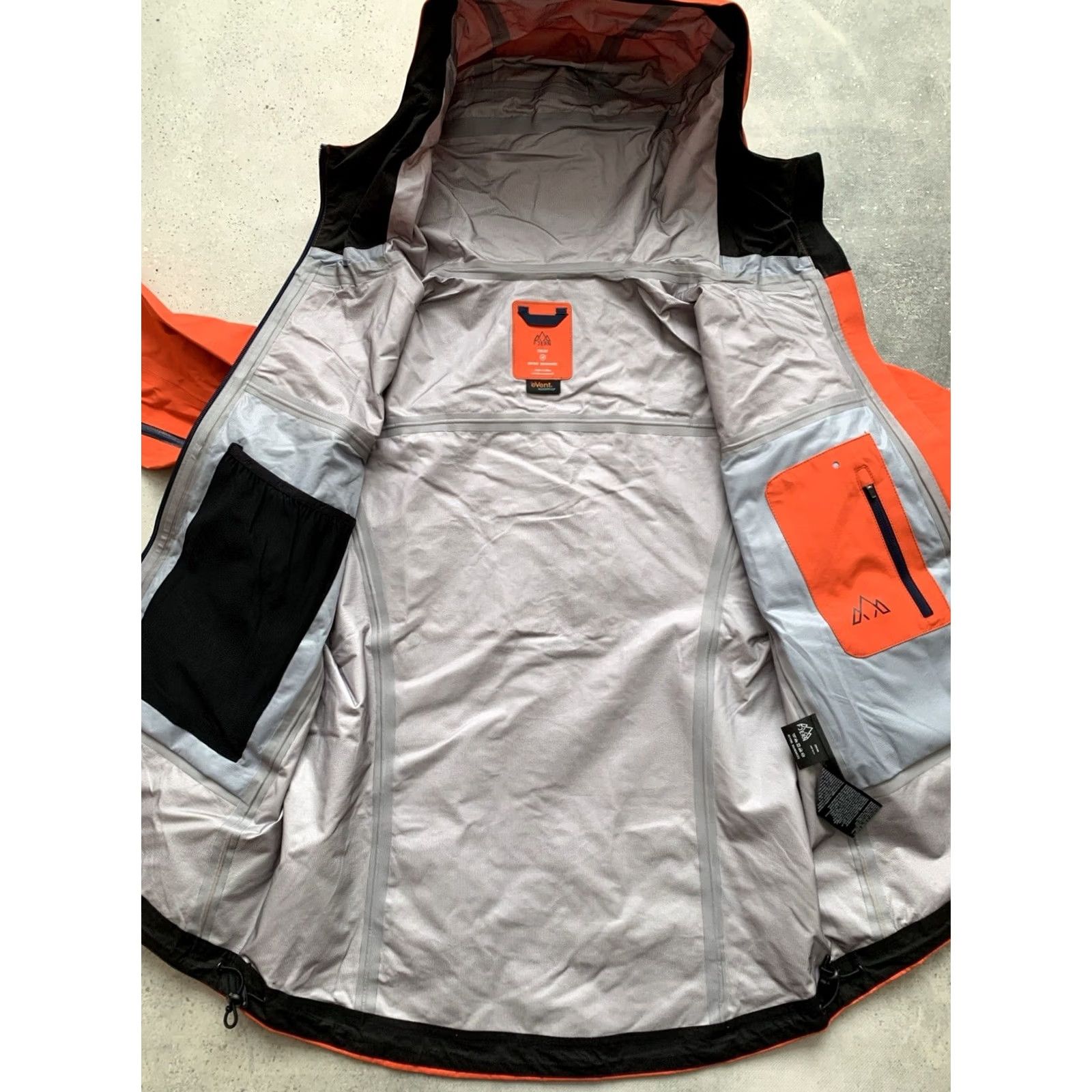 Vintage FJERN Windbreaker Jacket Mens M Orange Full Zip Windbreaker Outdoor 90s? Size US M / EU 48-50 / 2 - 7 Thumbnail