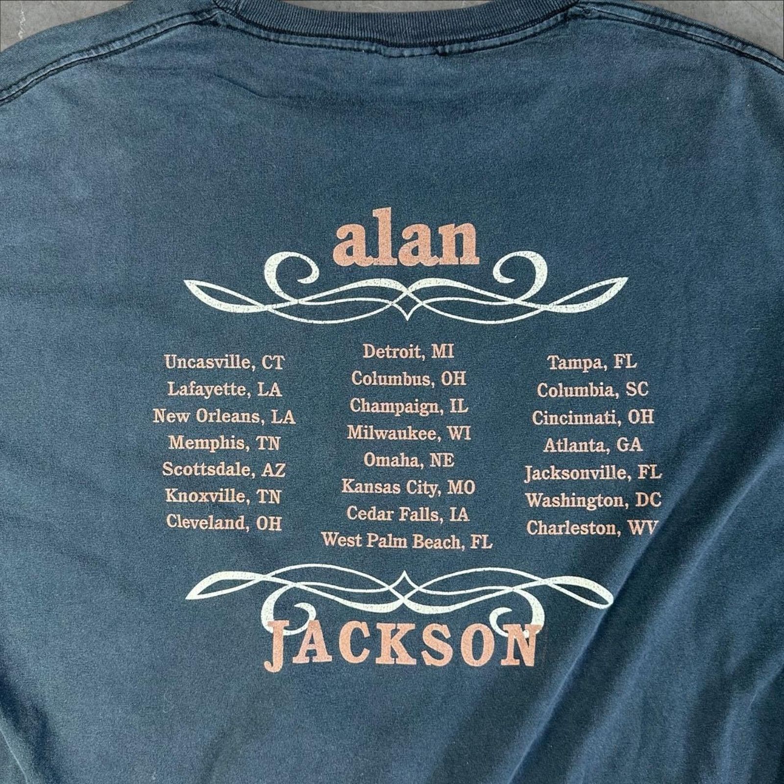 Other Vintage 2004 Alan Jackson Tour Concert Tee Size US XL / EU 56 / 4 - 5 Thumbnail
