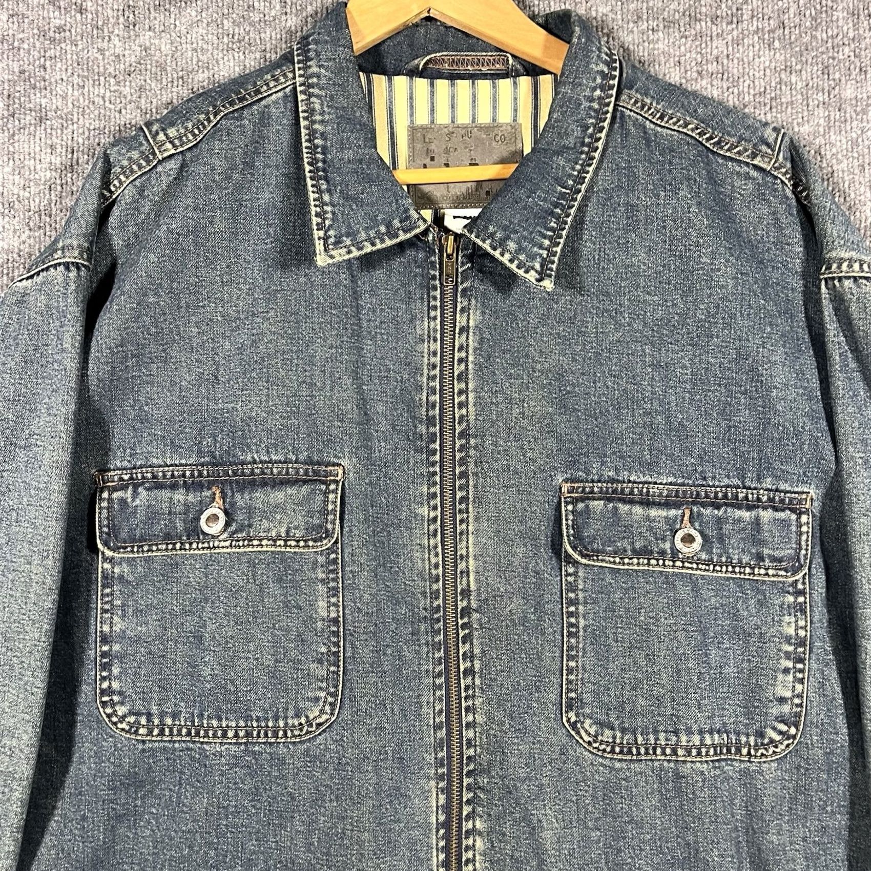 Levi's VINTAGE Levi's Trucker Jacket Lined Denim Jacket Men XL Blue Jeans Coat Size US 36 / EU 52 - 2 Thumbnail