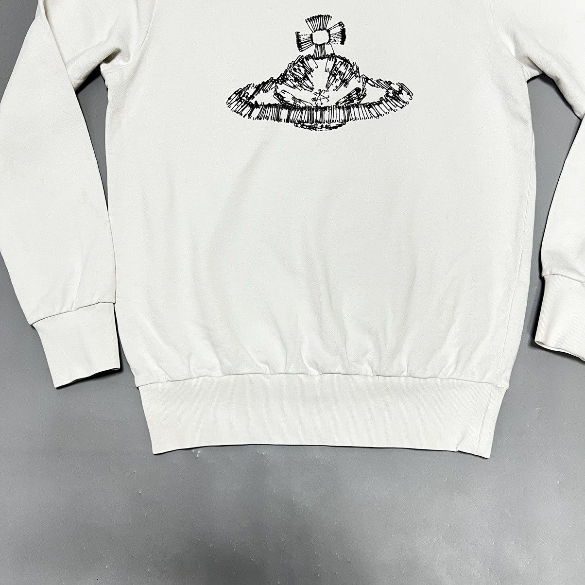 Vivienne Westwood Vivienne Westwood Sweatshirt Big Logo Size US L / EU 52-54 / 3 - 11 Thumbnail