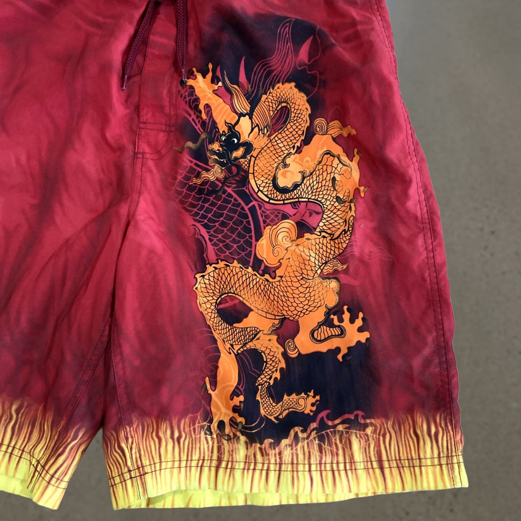 Vintage Utility 86 Board Shorts Bottom Men 36 Red Surf Trunks Pockets Drawstring Lightweight 90s Beach Retro Y2K Size US 36 / EU 52 - 1 Thumbnail