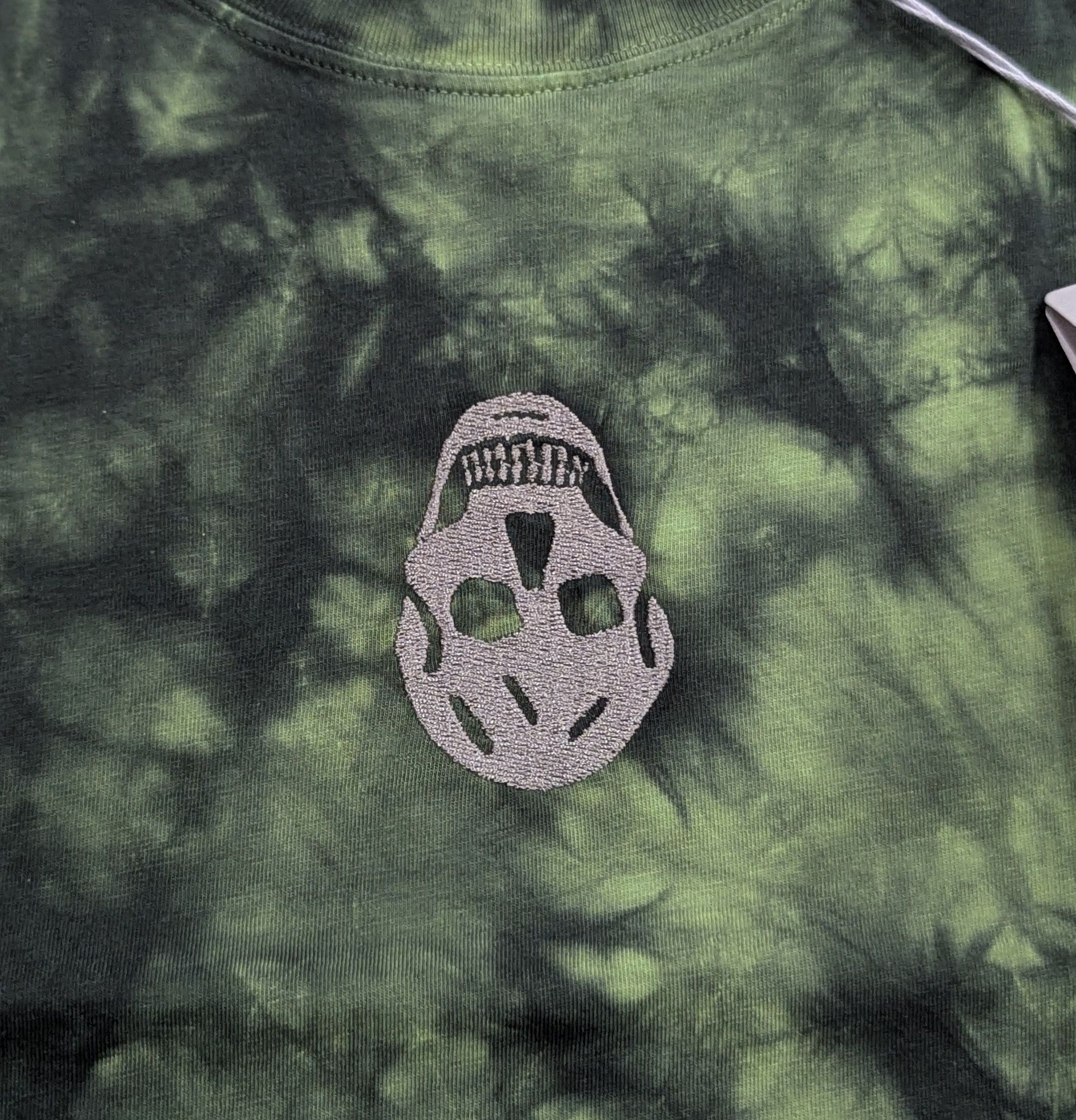 Alexander McQueen Alexander McQueen Skull Patch Tie-Dye T-Shirt Green Large Size US L / EU 52-54 / 3 - 3 Thumbnail