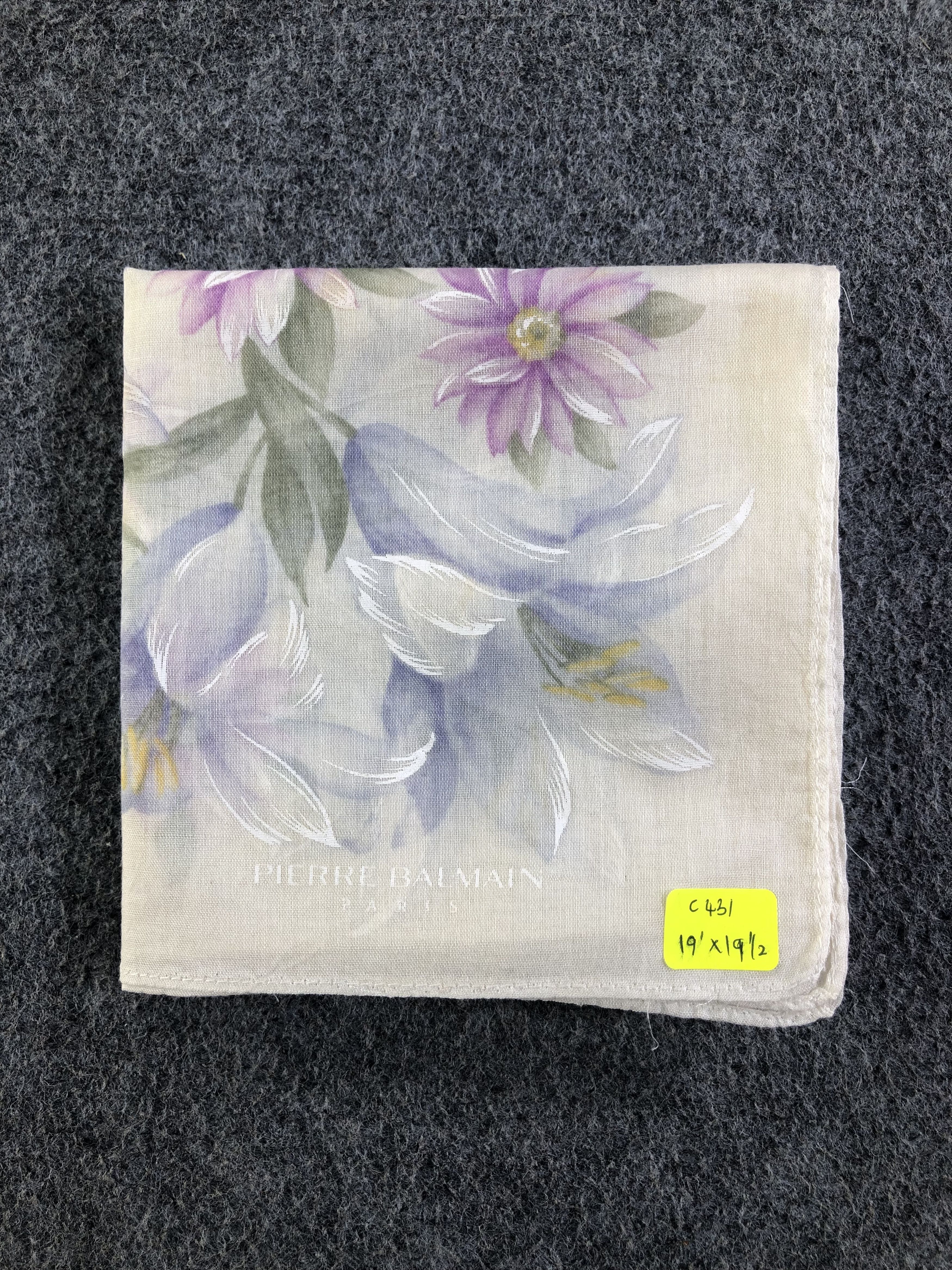 Pierre Balmain Pierre Balmain Handkerchief / Bandana / Neckerchief C431 Size ONE SIZE - 7 Thumbnail