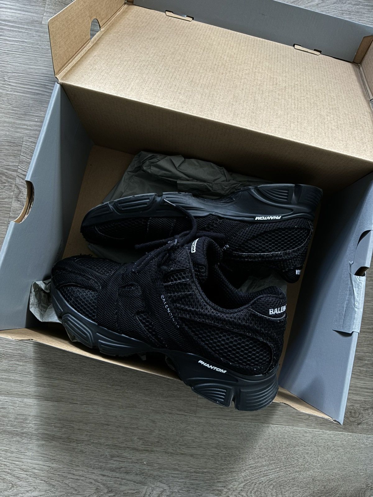 Balenciaga Balenciaga Phantom Sneakers Size US 9 / EU 42 - 8 Thumbnail