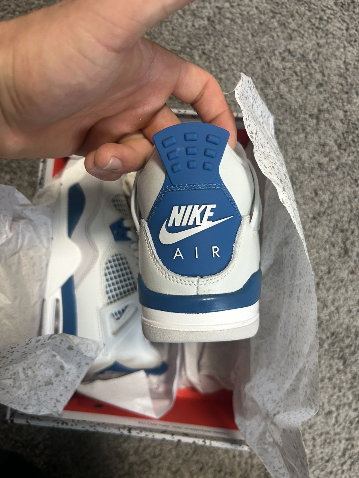 Jordan Brand Jordan 4 Retro Military Blue (2024) (GS) Size US 4 / IT 34 - 4 Thumbnail