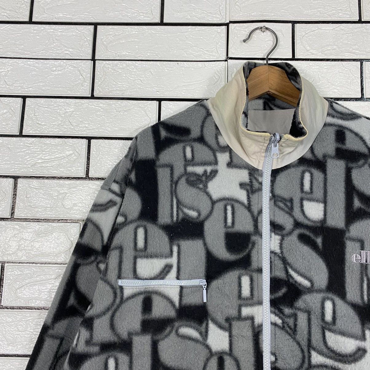 Japanese Brand Vintage Reversible Bomber Jacket Ellesse Sun Faded Design Size US L / EU 52-54 / 3 - 10 Thumbnail