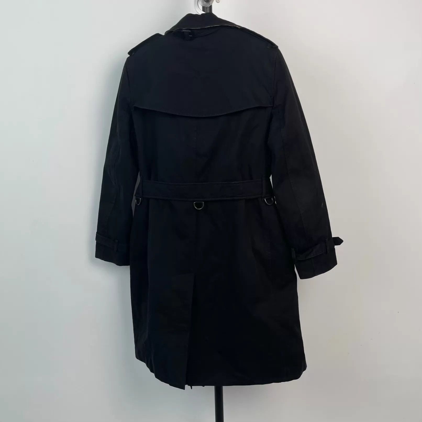 Burberry Burberry Kensington Double-breasted Black Trench Coat 40 Size M / US 6-8 / IT 42-44 - 2 Thumbnail