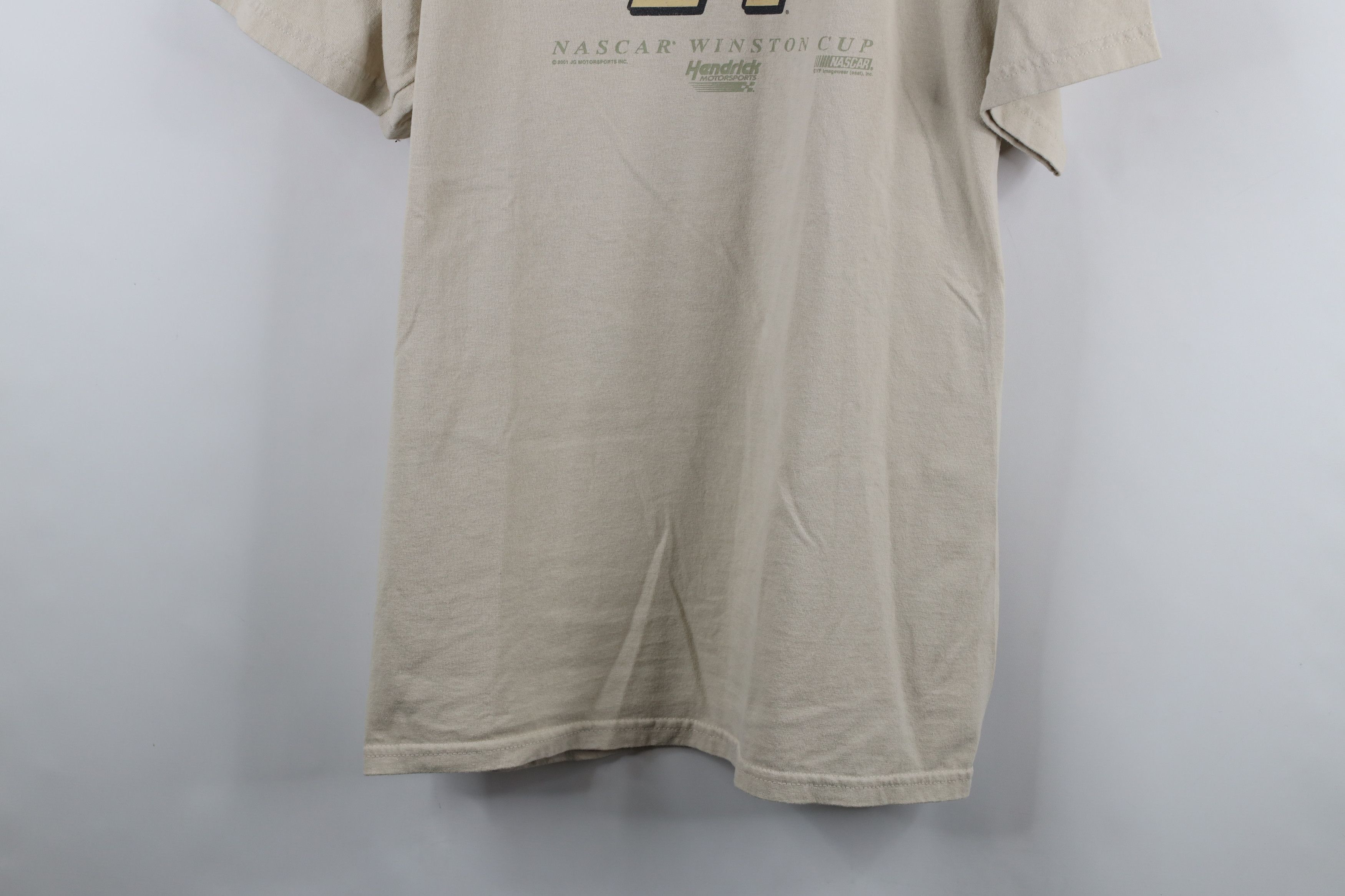Vintage Vintage Y2K 2001 NASCAR Spell Out Jeff Gordon Racing T-Shirt Size US L / EU 52-54 / 3 - 3 Thumbnail