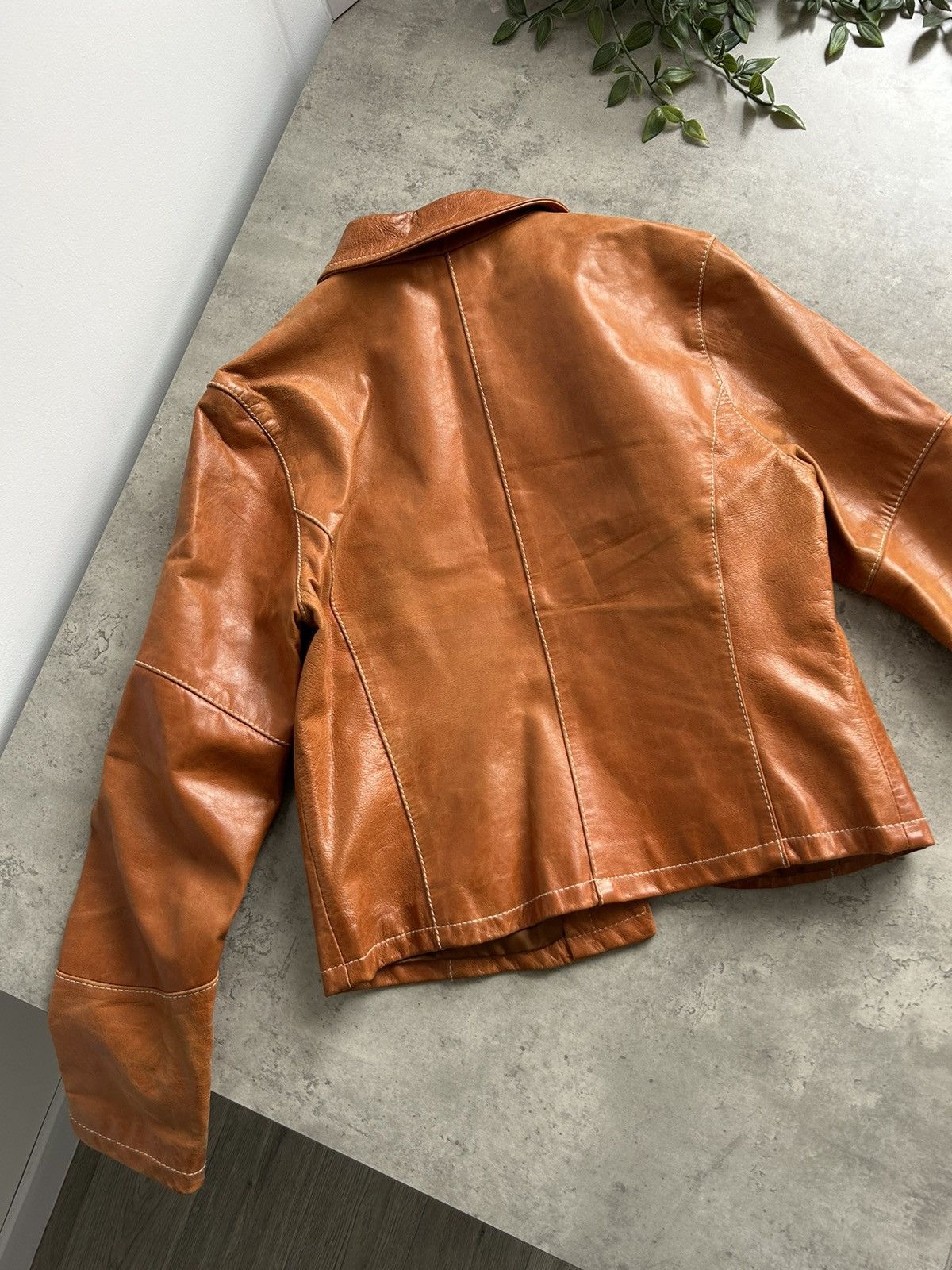 Vintage Leonardo 100 % leather jacket made in Italy Size M / US 6-8 / IT 42-44 - 9 Thumbnail