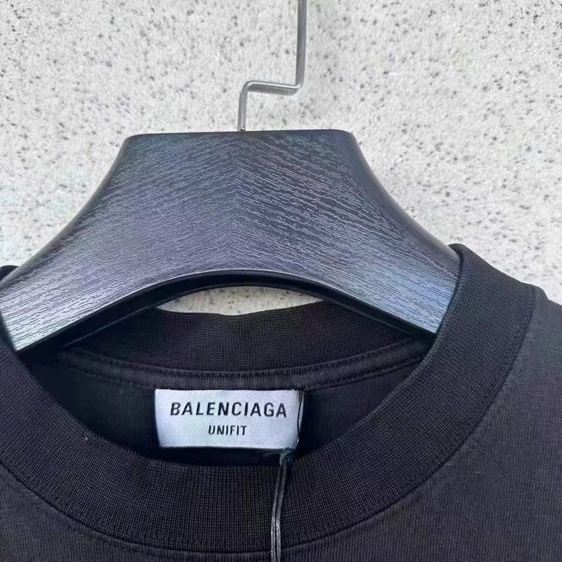 Balenciaga Balenciaga Double Hook Short Sleeve Size US S / EU 44-46 / 1 - 2 Thumbnail