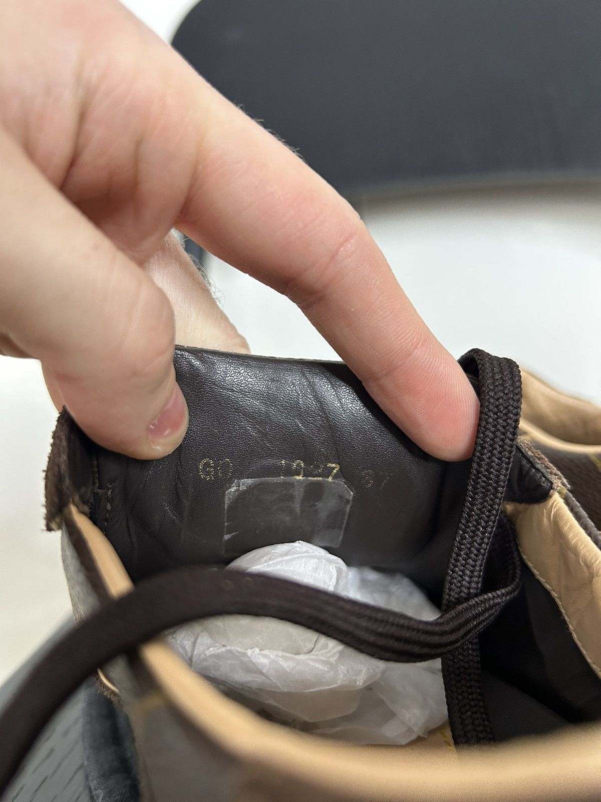 Louis Vuitton Louis Vuitton Sneakers Brown Size US 7.5 / IT 37.5 - 9 Thumbnail
