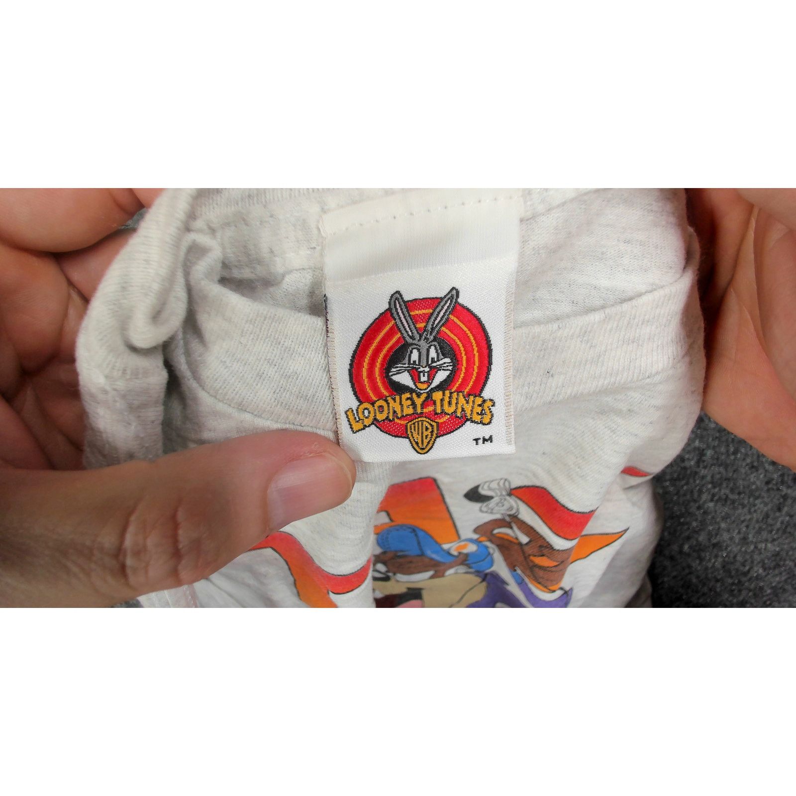 Warner Bros 1997 Warner Bros "Taz Rescue" Graphic T-Shirt Size S / US 4 / IT 40 - 5 Thumbnail