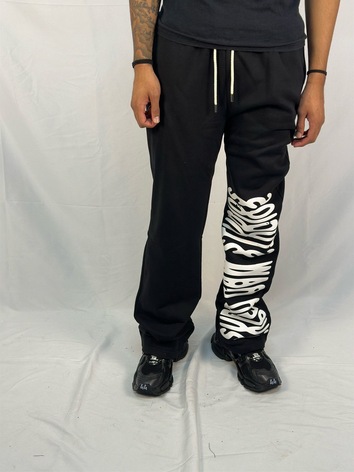 Other Super Raw Studios straight leg baggy sweats Size US 34 / EU 50 - 3 Thumbnail
