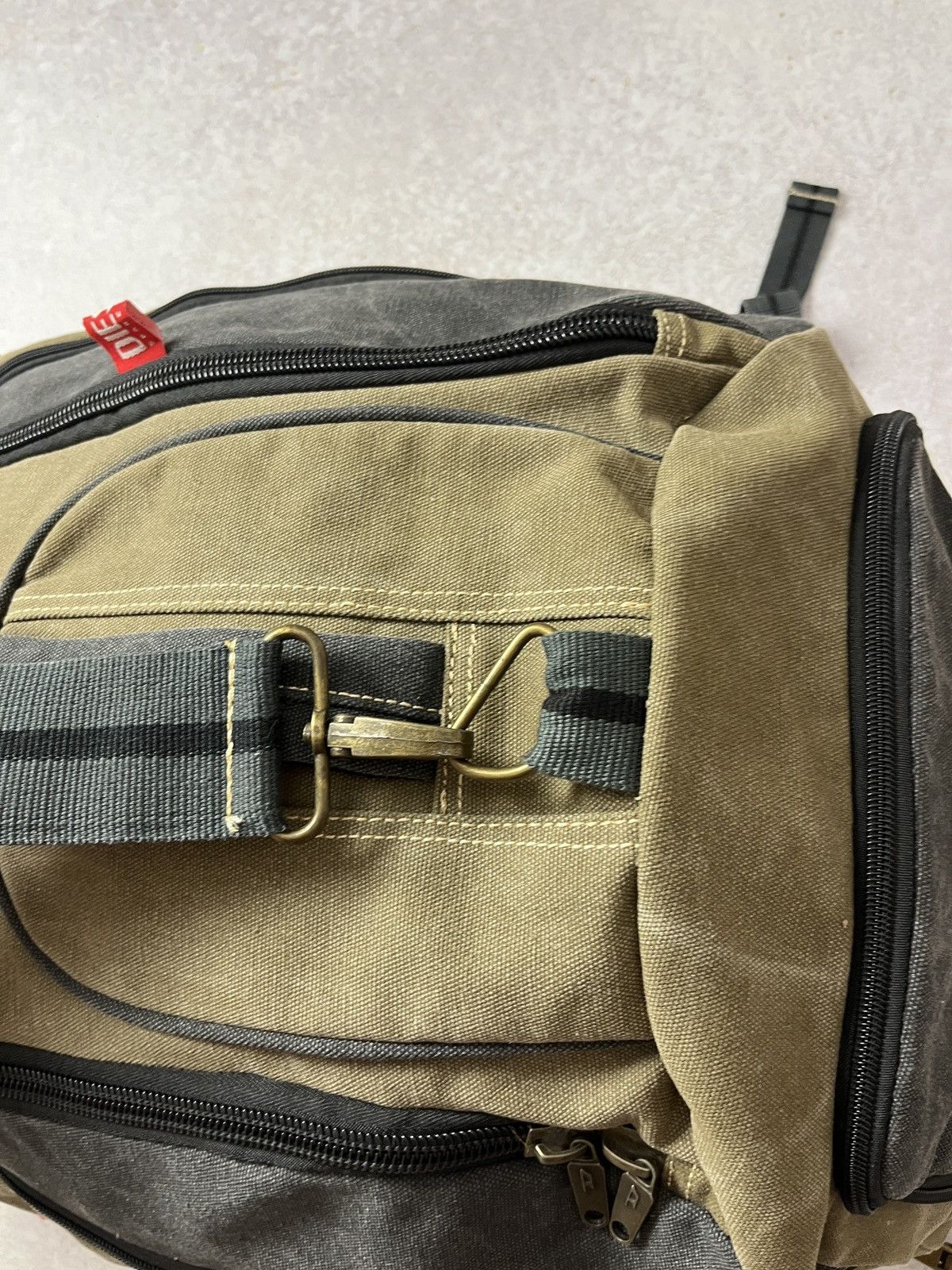 Diesel Vintage DIESEL Archive Y2K Military Shoulder Travel Bag Rare Size ONE SIZE - 14 Thumbnail