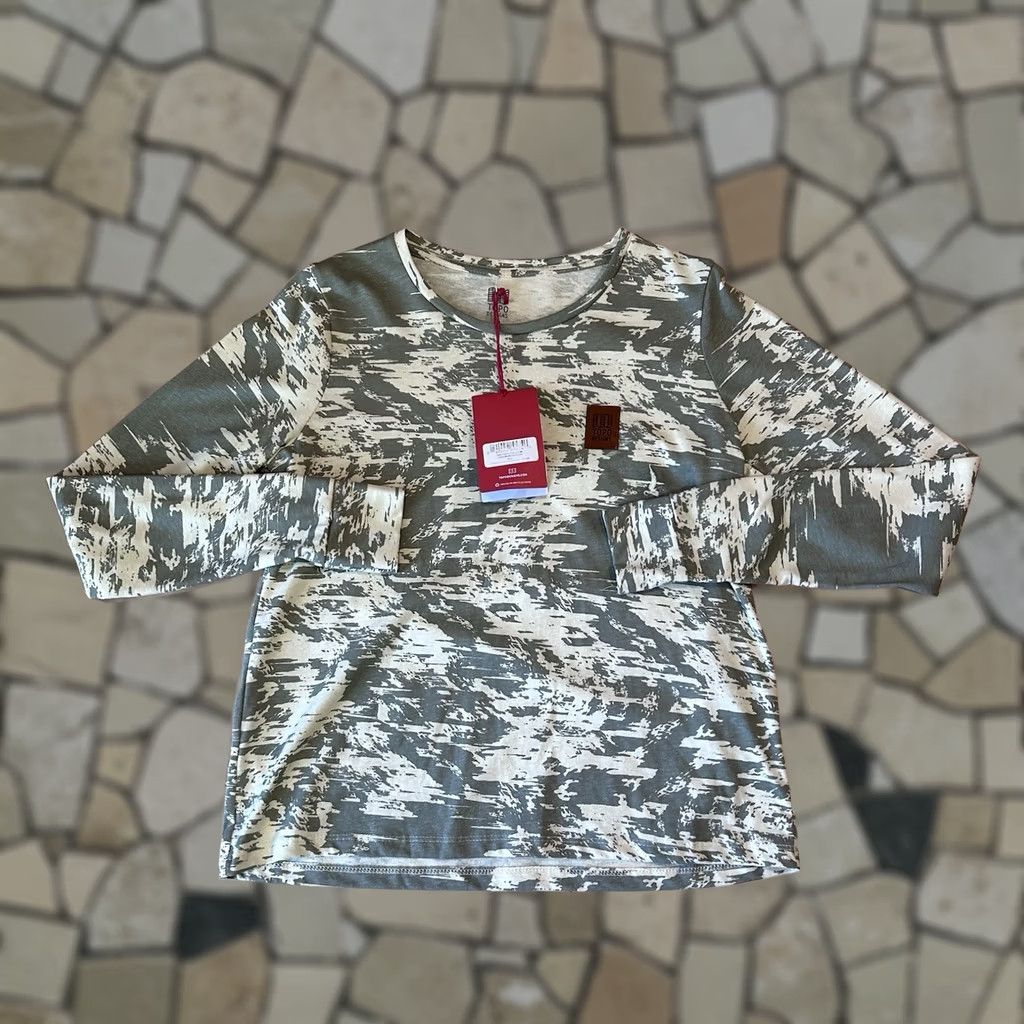 Topo Designs Topo Designs Splintered Tee Sad Multi Long Sleeve Women's M Crew Neck Casual Logo 100% Organic Cotton Camouflage All Seasons Lightweight Easy Care Size M / US 6-8 / IT 42-44 - 1 Thumbnail