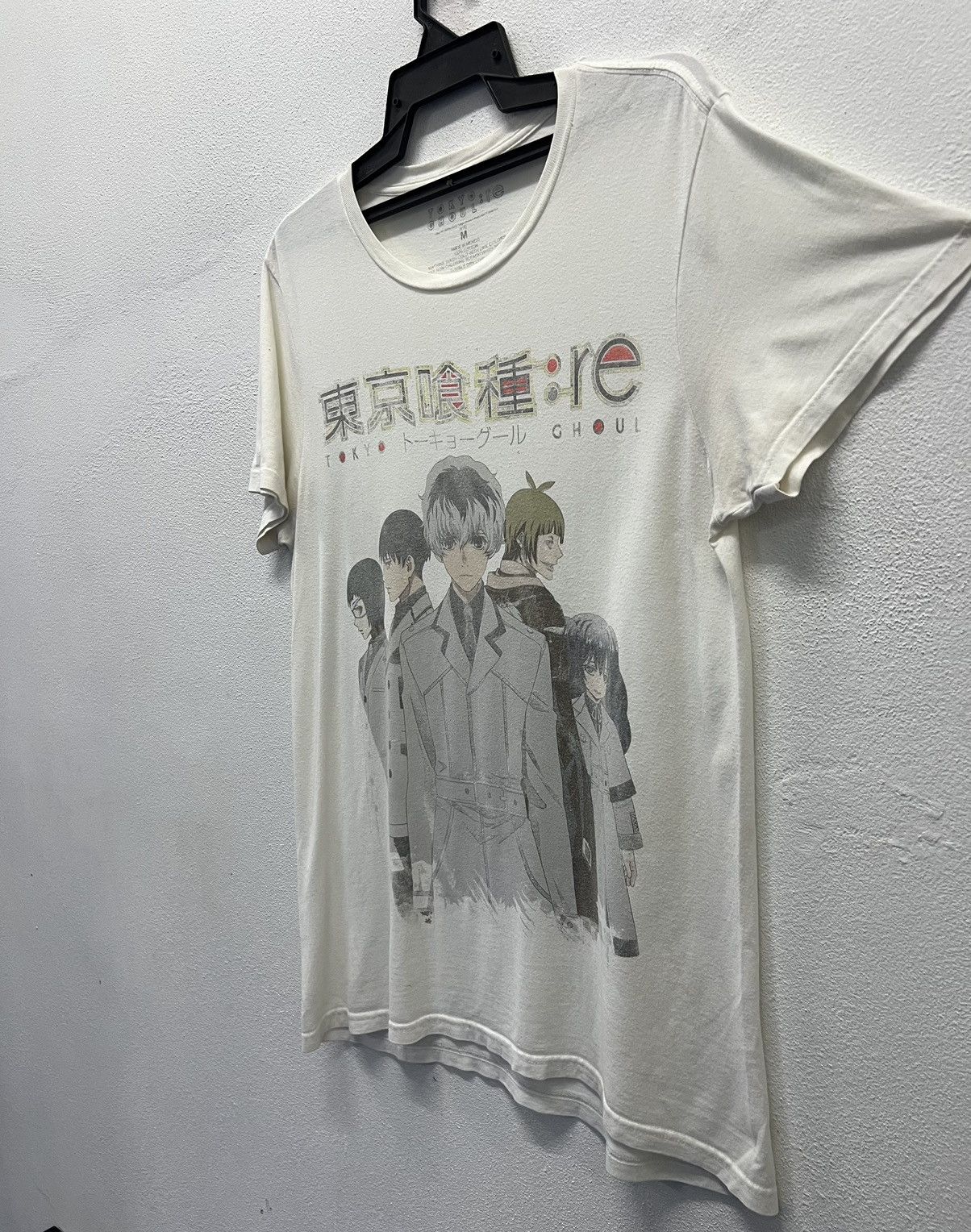 Anime × Vintage 🔥grailsale🔥 VINTAGE TOKYO GHOUL RE SHIRT Size US M / EU 48-50 / 2 - 4 Thumbnail