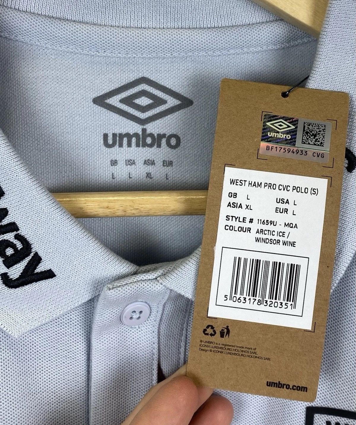 Umbro West Ham United London Umbro Polo Shirt Blue Short Sleeve Size US L / EU 52-54 / 3 - 4 Thumbnail