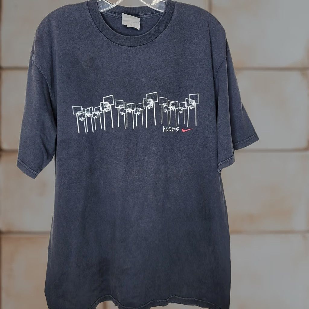 Nike Nike Hoops Shirt Mens L Blue Graphic T-Shirt Swoosh Backboard Tee Size US L / EU 52-54 / 3 - 1 Thumbnail