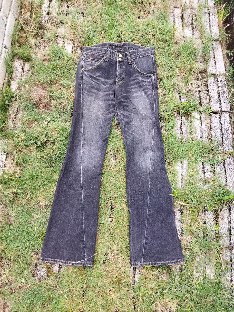Lee × Vintage Vintage Flared Jeans Size US 31 - 6 Thumbnail