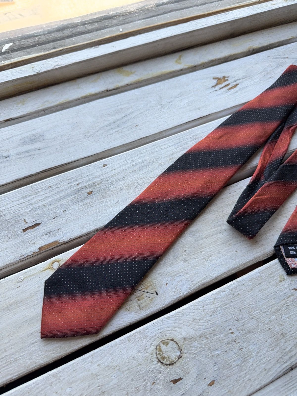 Mercedes-Benz Maybach Designer Tie – Luxury Striped Menswear Accessory Size ONE SIZE - 3 Thumbnail