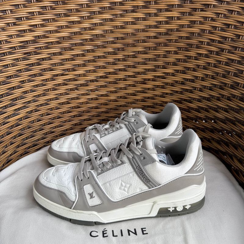 Louis Vuitton Louis Vuitton Classic Print Trainer Sneakers -2505 Size US 8 / IT 38 - 1 Thumbnail