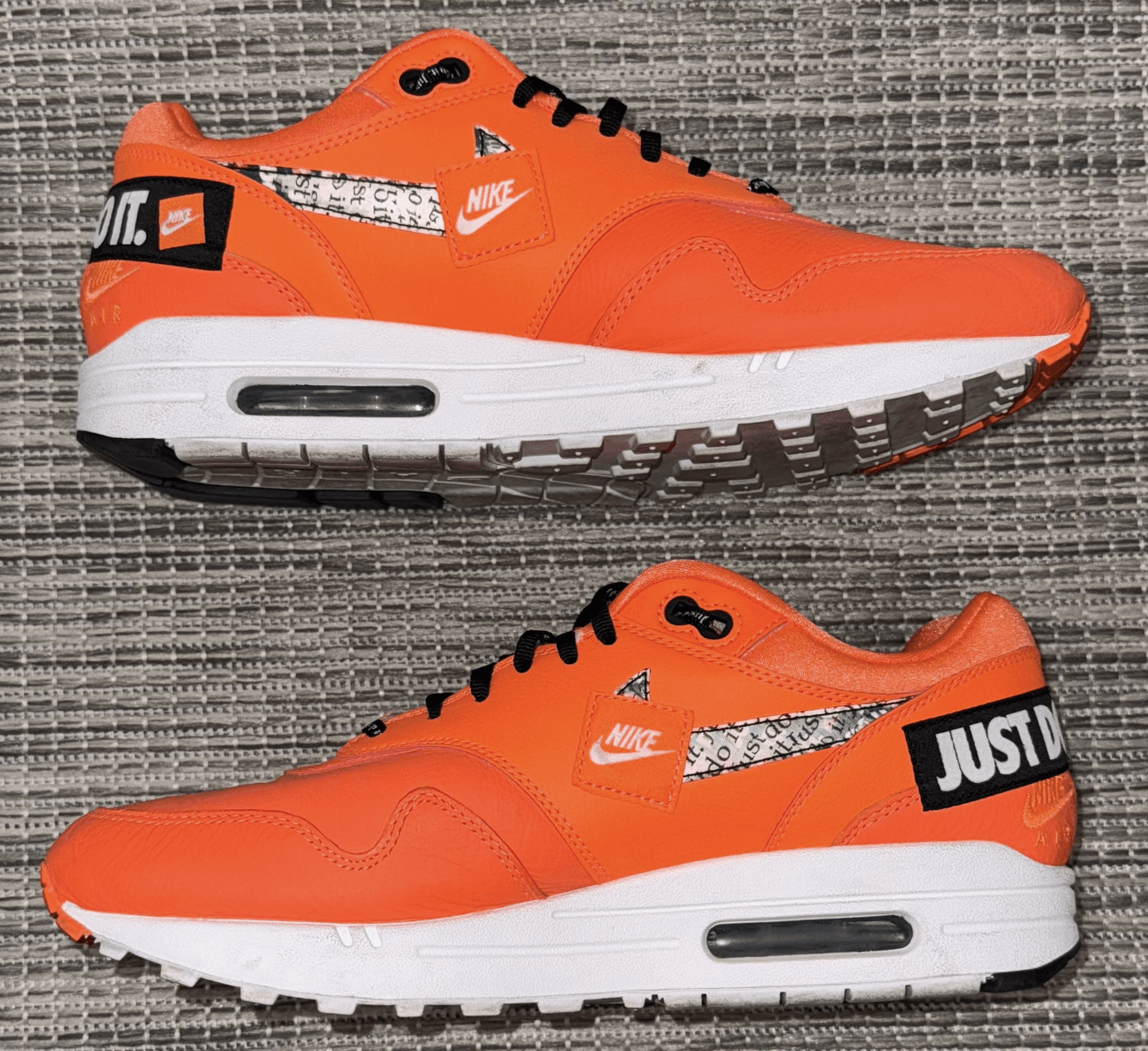 Nike Nike Air Max 1 "Just Do It" Size US 8.5 / EU 41-42 - 2 Thumbnail
