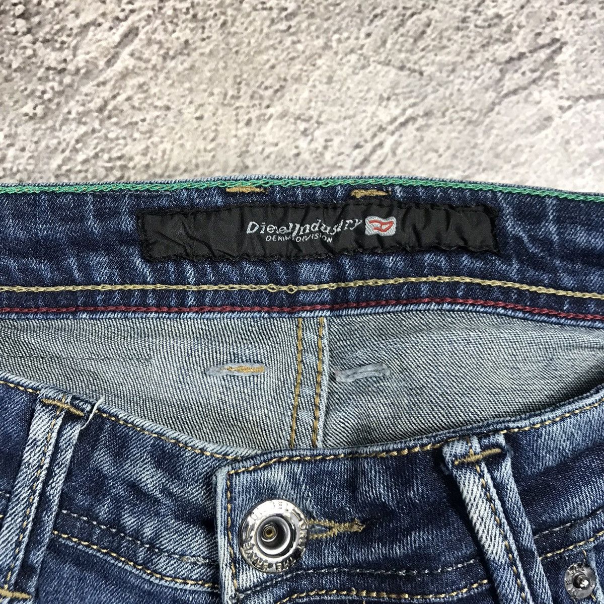 Diesel VINTAGE DIESEL JEANS CASUAL STREETWEAR FADED LOW RISE Y2K Size US 34 / EU 50 - 5 Thumbnail