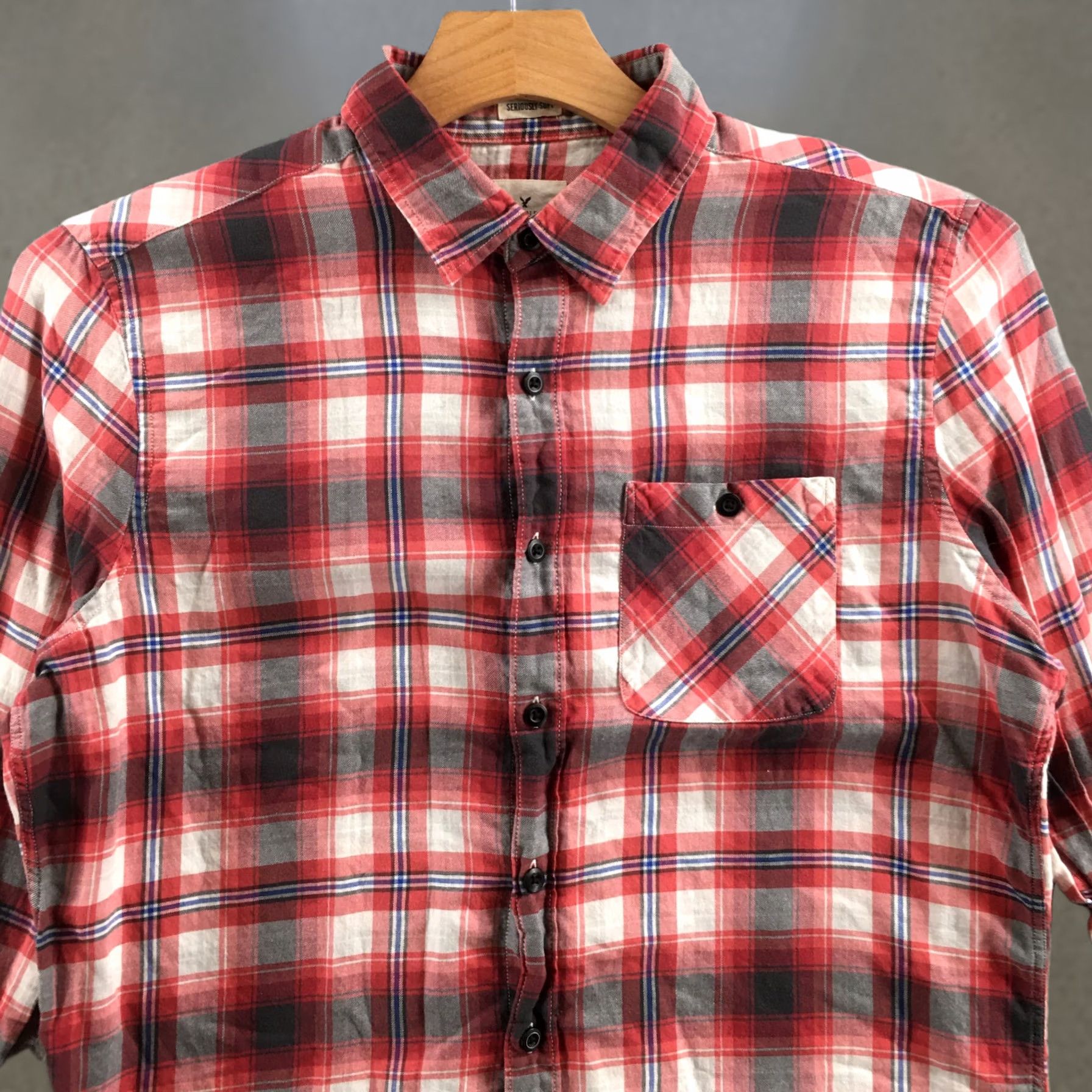 American Eagle Outfitters American Eagle Outfitters Shirt L Red Plaid Button Down Cotton Long Sleeve Mens Size US L / EU 52-54 / 3 - 1 Thumbnail