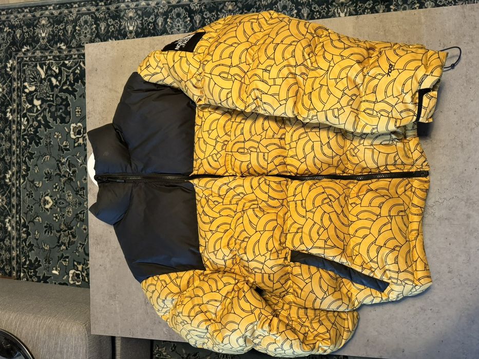 Face nuptse clearance 1992 yellow dome