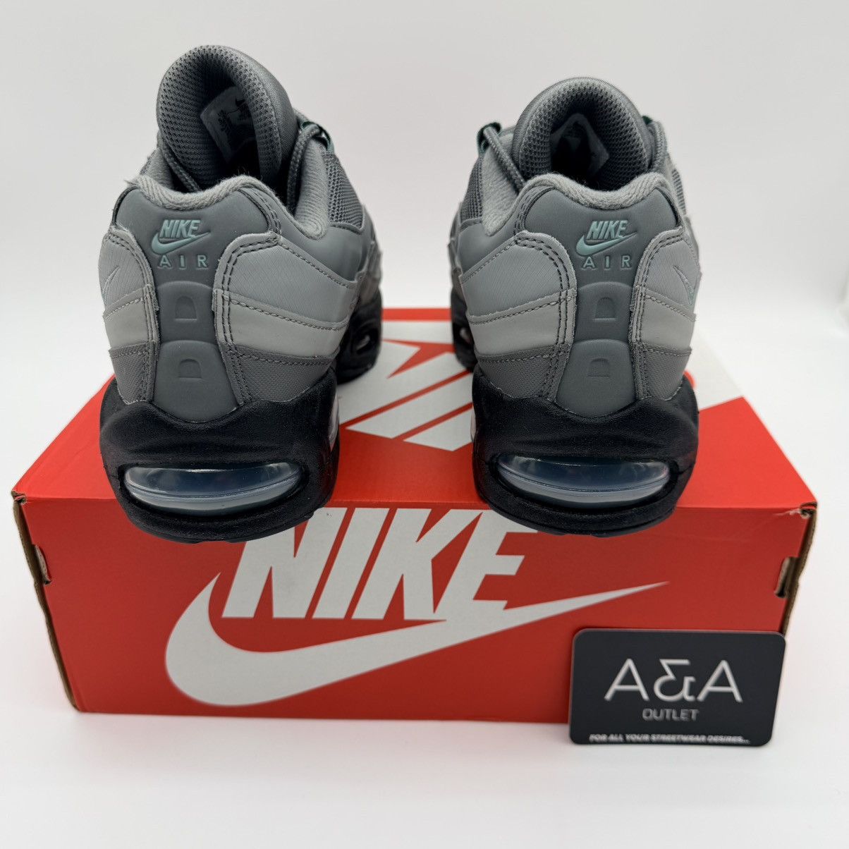 Nike Nike Air Max 95 Smoke Grey US 5.5 Brand New Free Shipping Size US 5.5 / EU 38 - 4 Thumbnail